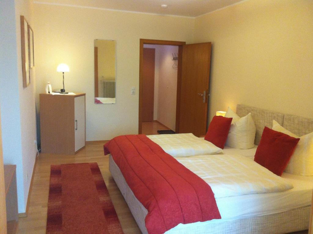 Der Schuetzenhof Hotel Bad Neuenahr-Ahrweiler Room photo